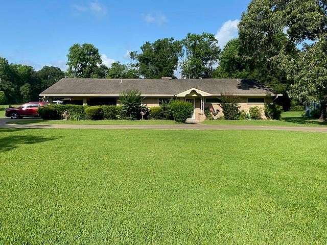 5.5 Acres of Land with Home for Sale in Hudson, Texas