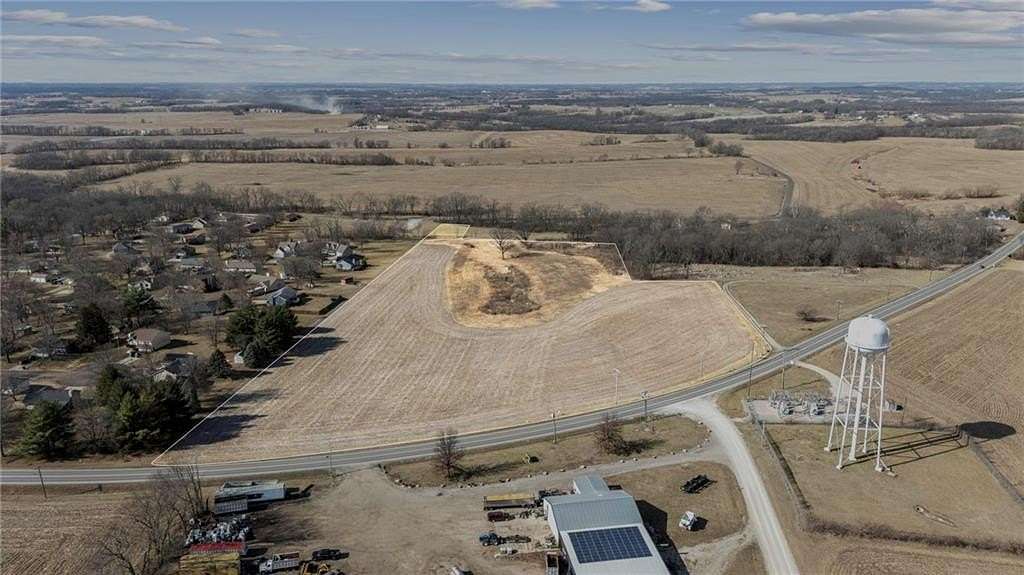 17.6 Acres of Land for Sale in Gower, Missouri