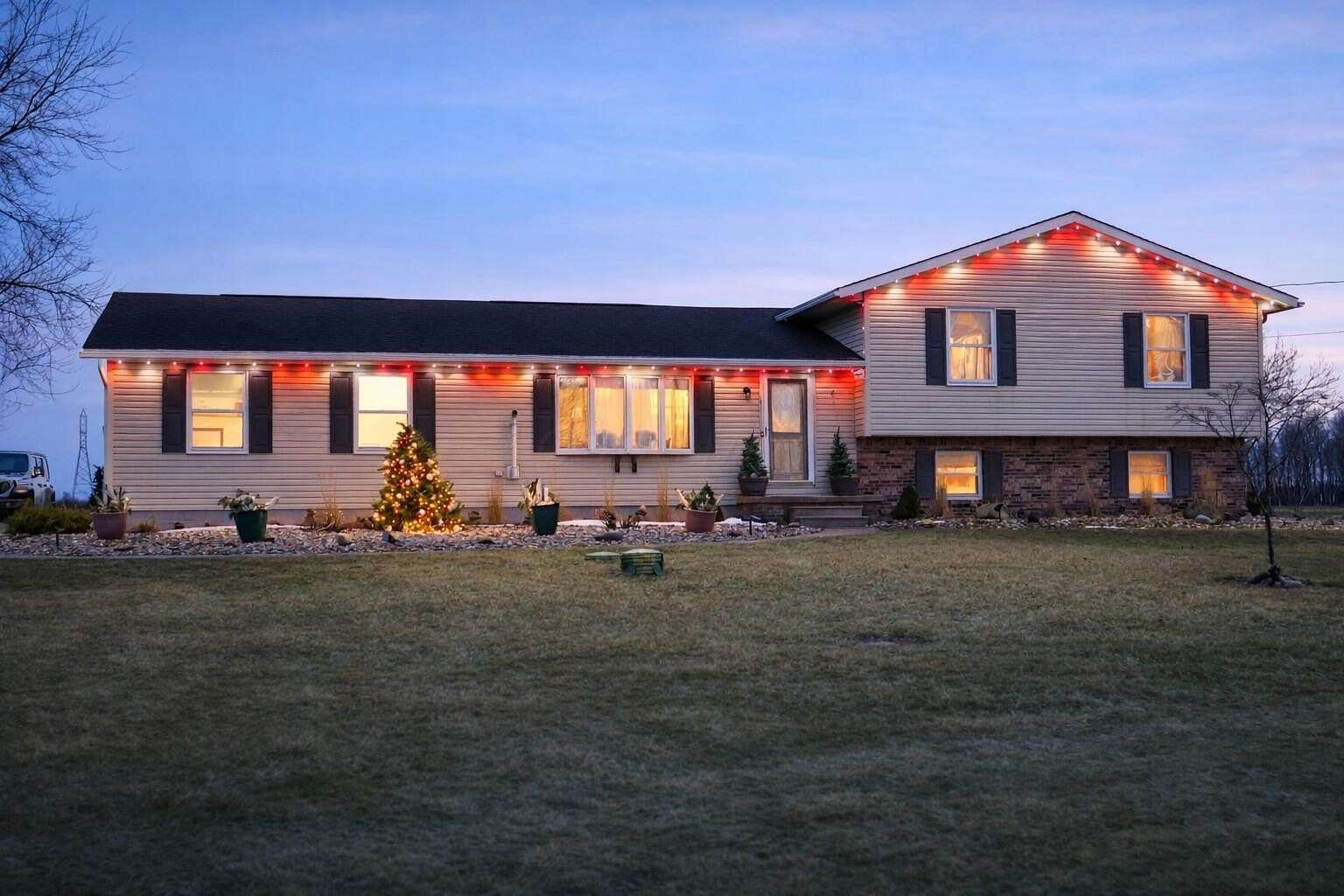 2.74 Acres of Land with Home for Sale in Mansfield, Ohio