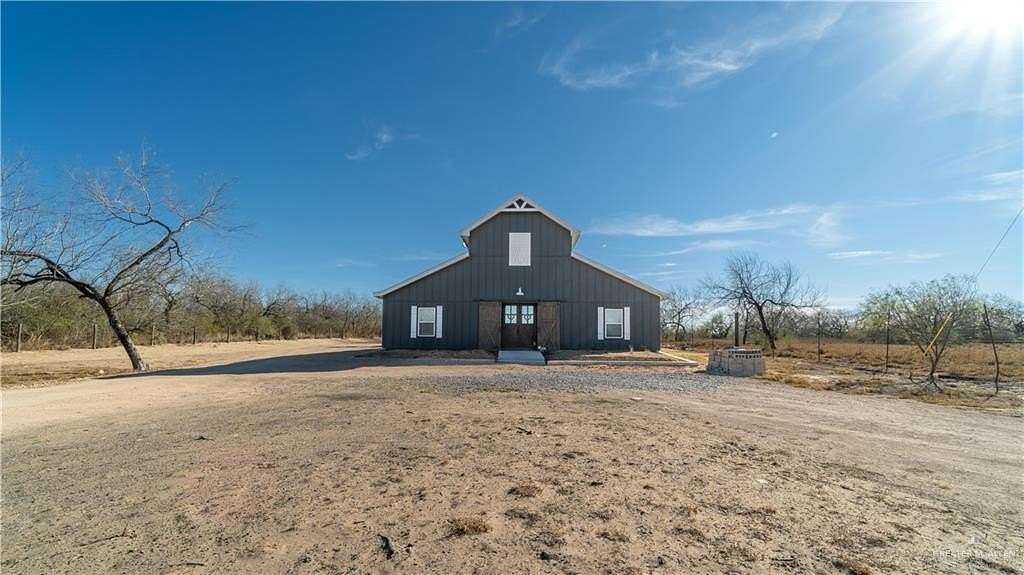 27.6 Acres of Agricultural Land with Home for Sale in Edinburg, Texas