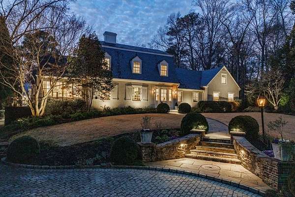 2.13 Acres of Land with Home for Sale in Atlanta, Georgia