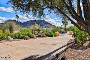 0.87 Acres of Residential Land for Sale in Paradise Valley, Arizona