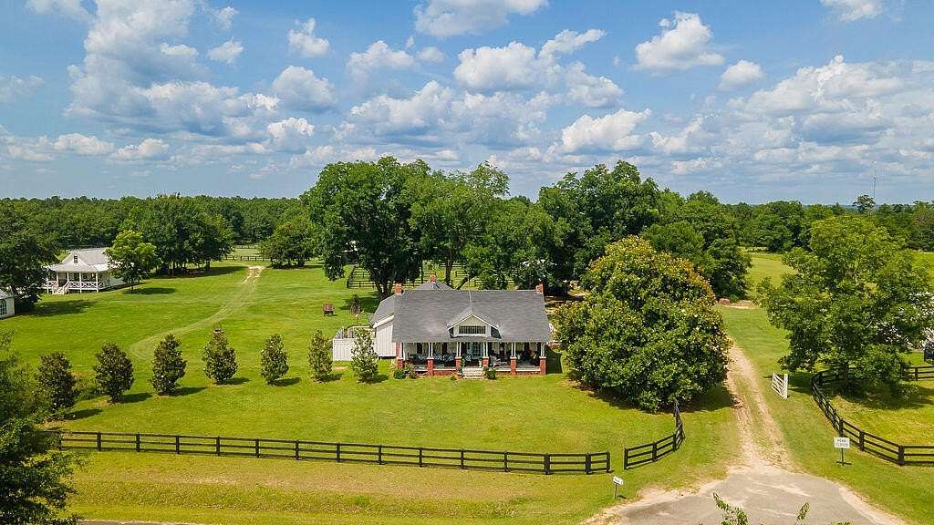 32 Acres of Land with Home for Sale in Salley, South Carolina