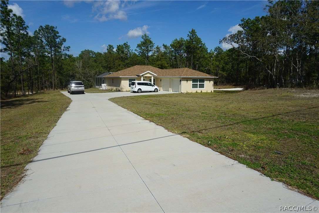 2 Acres of Land with Home for Sale in Hernando, Florida
