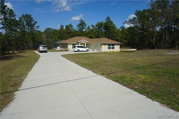 2 Acres of Land with Home for Sale in Hernando, Florida