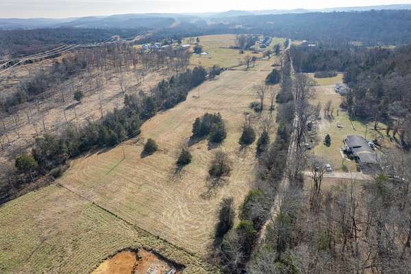5.5 Acres of Land for Sale in Culleoka, Tennessee