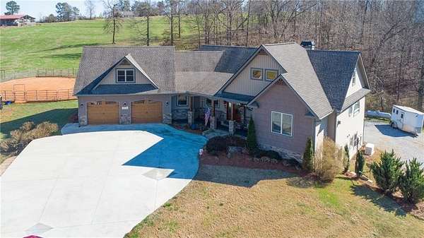 16.3 Acres of Land with Home for Sale in Cleveland, Georgia