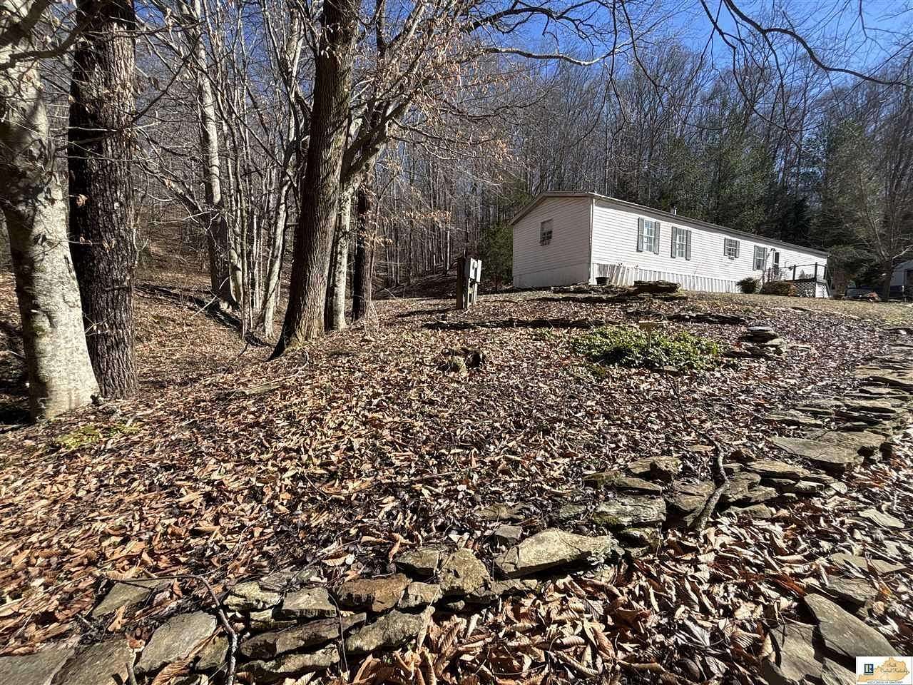 86 Acres of Land with Home for Sale in Burkesville, Kentucky