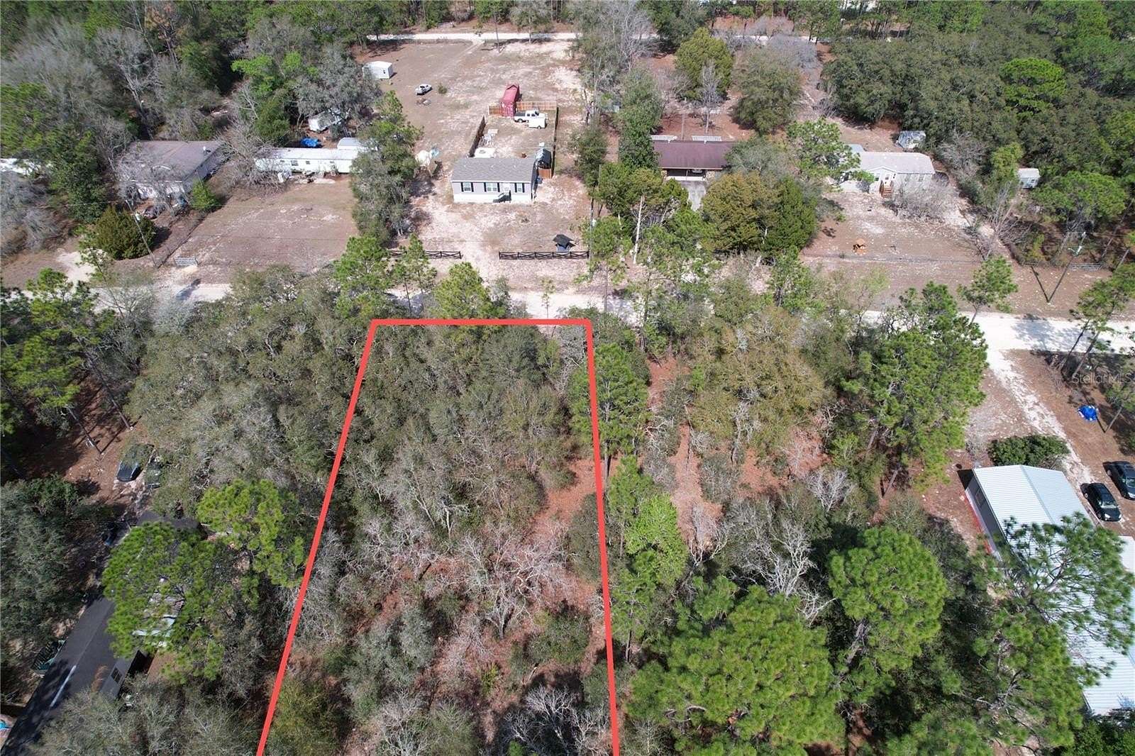 0.92 Acres of Land for Sale in Dunnellon, Florida