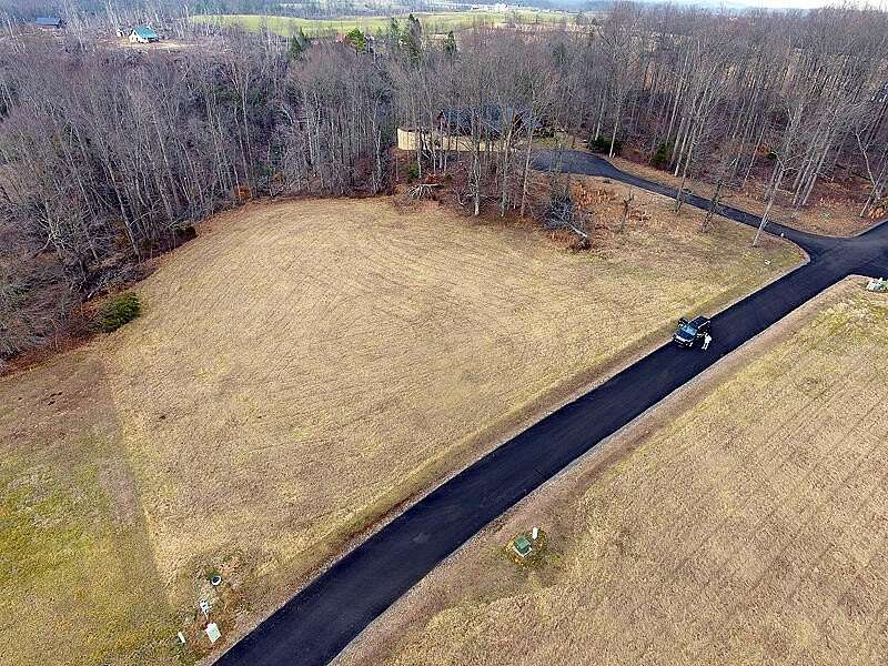 2 Acres of Land for Sale in Russell Springs, Kentucky