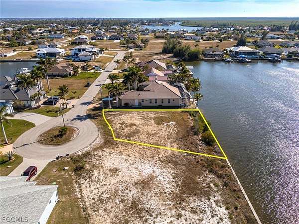 0.23 Acres of Residential Land for Sale in Cape Coral, Florida