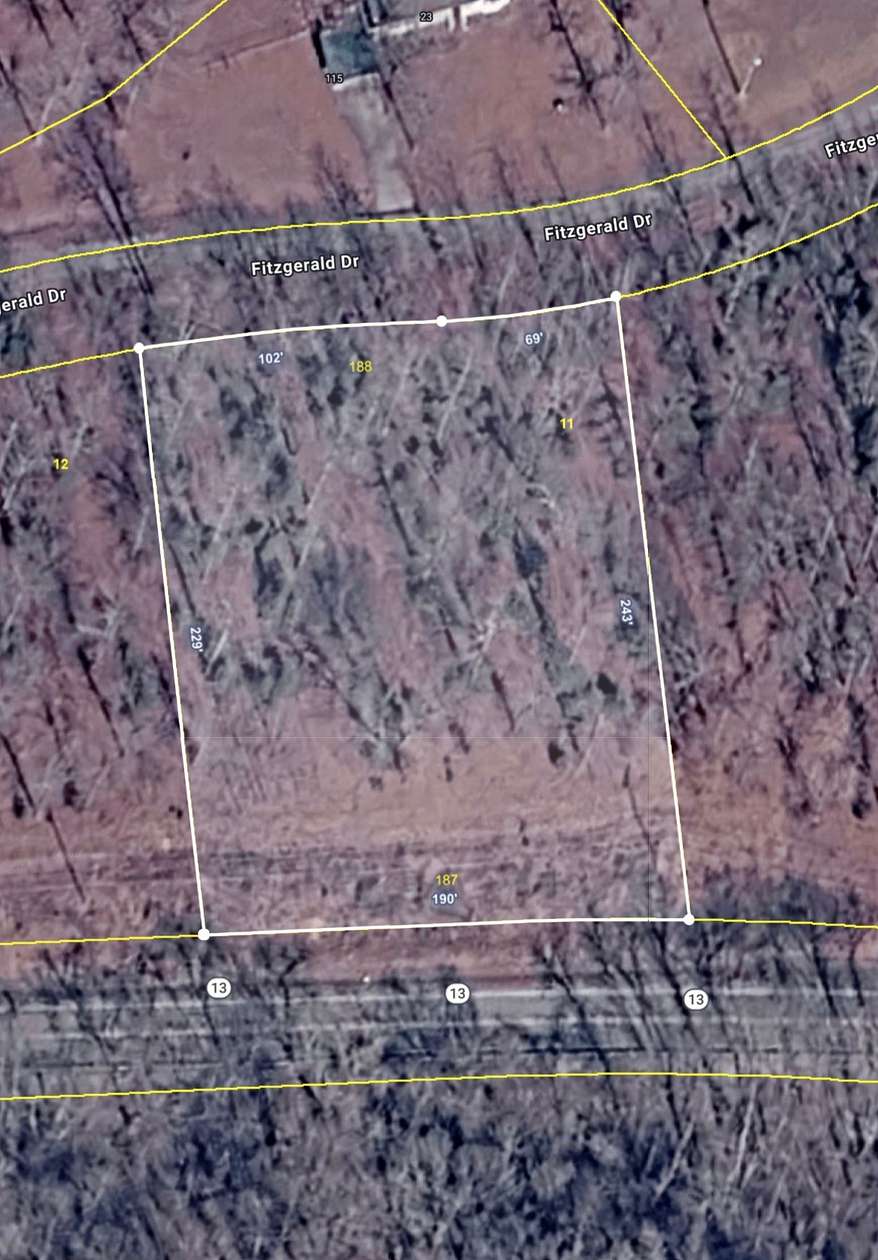 1 Acre of Residential Land for Sale in Erin, Tennessee