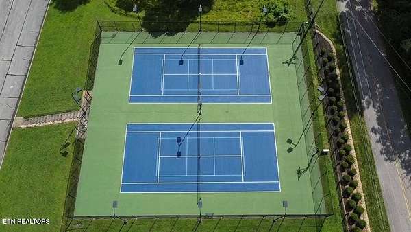 0.5 Acres of Residential Land for Sale in Harriman, Tennessee