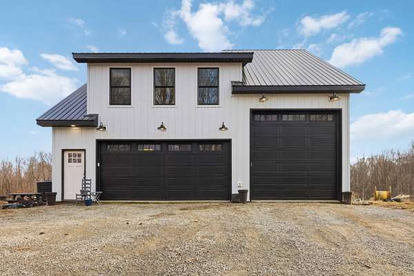 18.2 Acres of Land with Home for Sale in Liberty, Kentucky