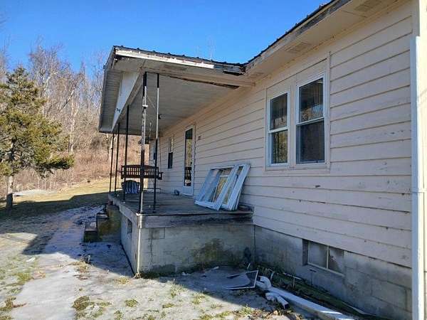 7 Acres of Land with Home for Sale in Marion, Virginia