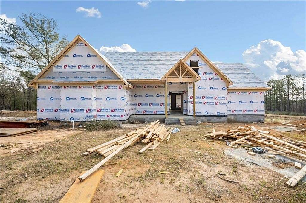 3.18 Acres of Land with Home for Sale in Mobile, Alabama