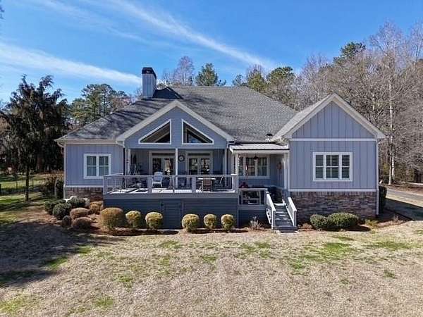 1.65 Acres of Land with Home for Sale in Milledgeville, Georgia