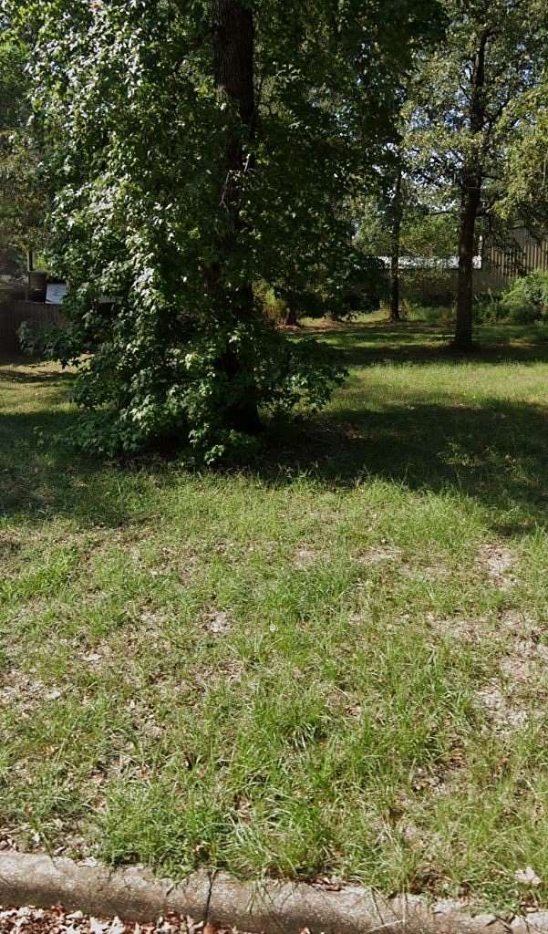 0.51 Acres of Residential Land for Sale in Lufkin, Texas