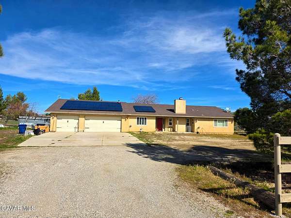 2.52 Acres of Land with Home for Sale in Lancaster, California