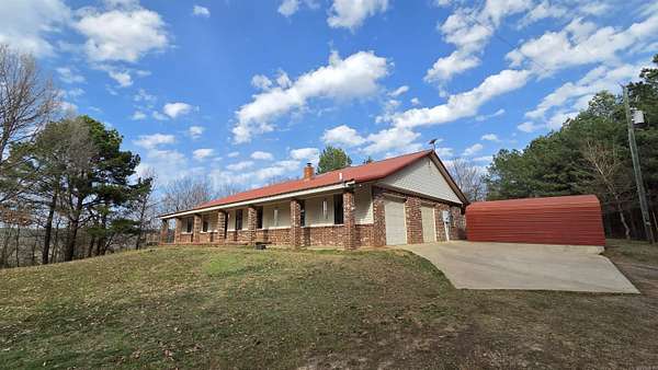 17.8 Acres of Land with Home for Sale in Morrilton, Arkansas