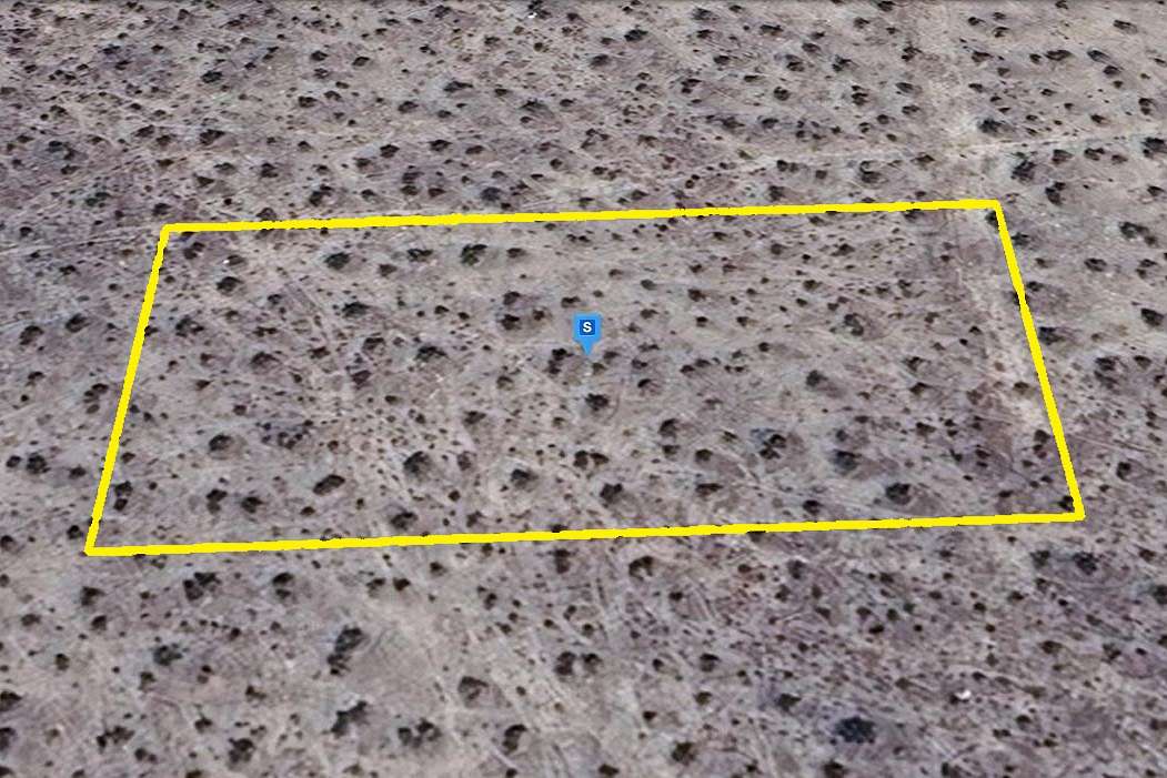 1.25 Acres of Commercial Land for Sale in Mojave, California