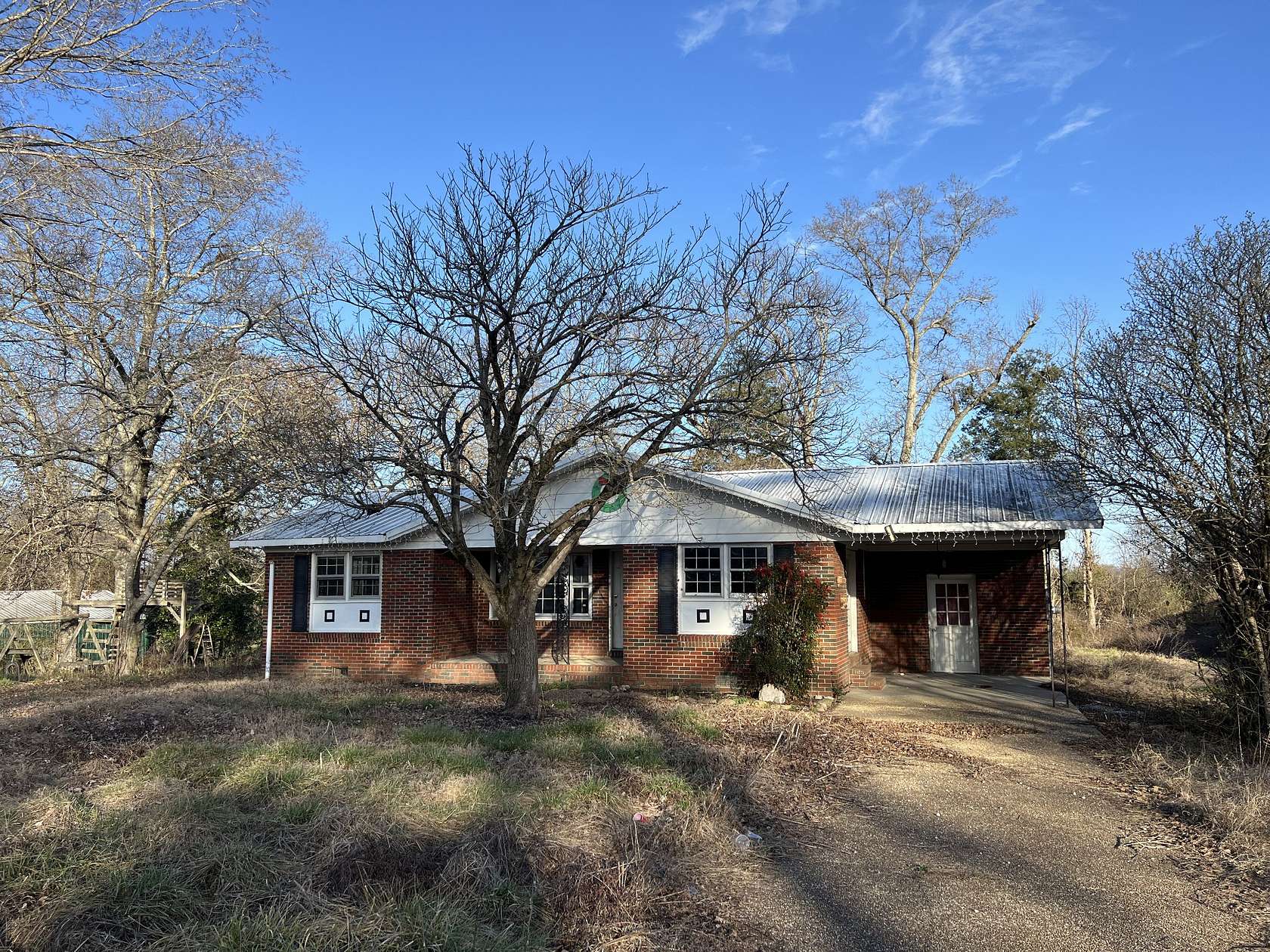 3.2 Acres of Land with Home for Sale in McMinnville, Tennessee