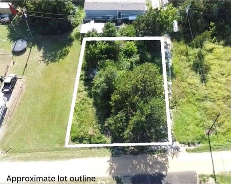 0.12 Acres of Land for Sale in Gordonville, Texas