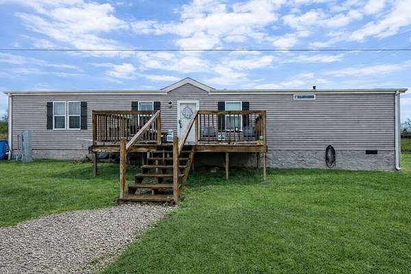 2.49 Acres of Land with Home for Sale in Auburn, Kentucky