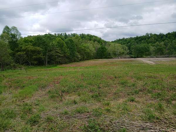 5 Acres of Land for Sale in Waynesburg, Kentucky