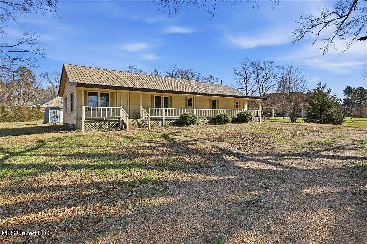 3 Acres of Land with Home for Sale in Crystal Springs, Mississippi