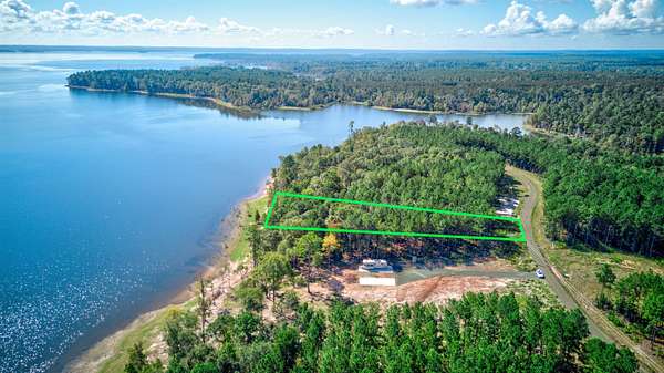 1.72 Acres of Residential Land for Sale in Broaddus, Texas