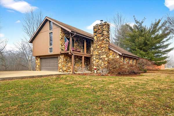 1.55 Acres of Land with Home for Sale in Linton, Indiana