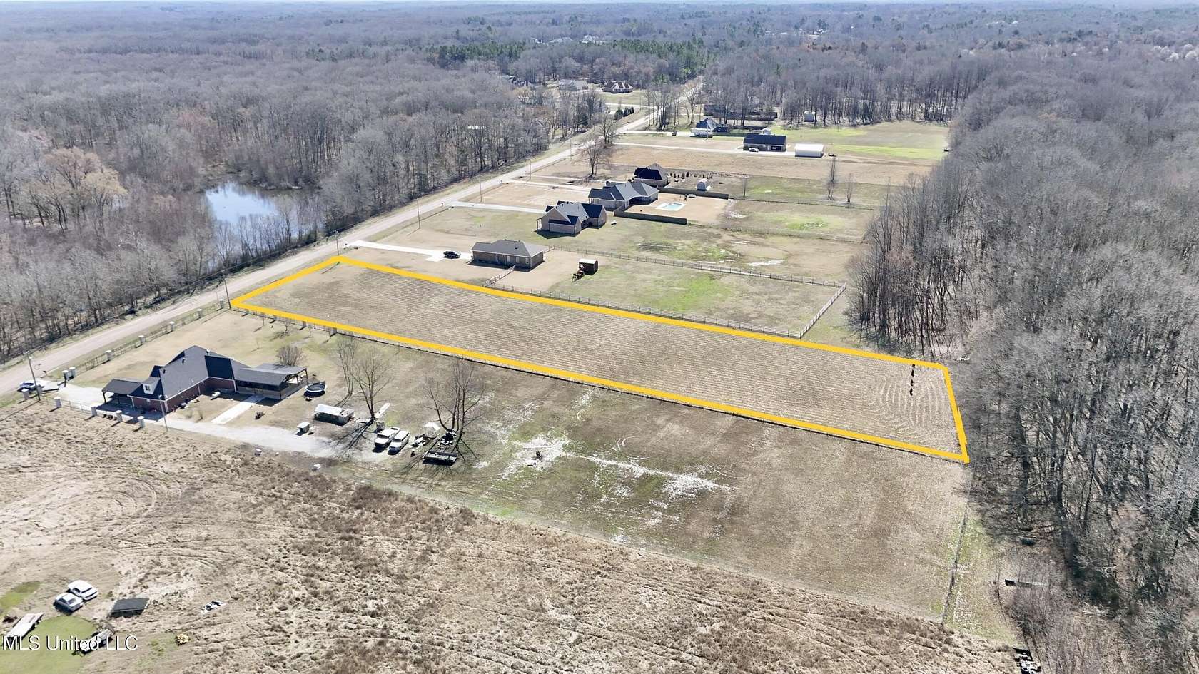 2 Acres of Residential Land for Sale in Byhalia, Mississippi