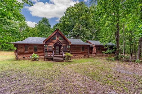 2.5 Acres of Land with Home for Sale in Fountain Inn, South Carolina