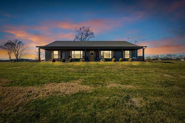 5 Acres of Land with Home for Sale in Columbia, Tennessee