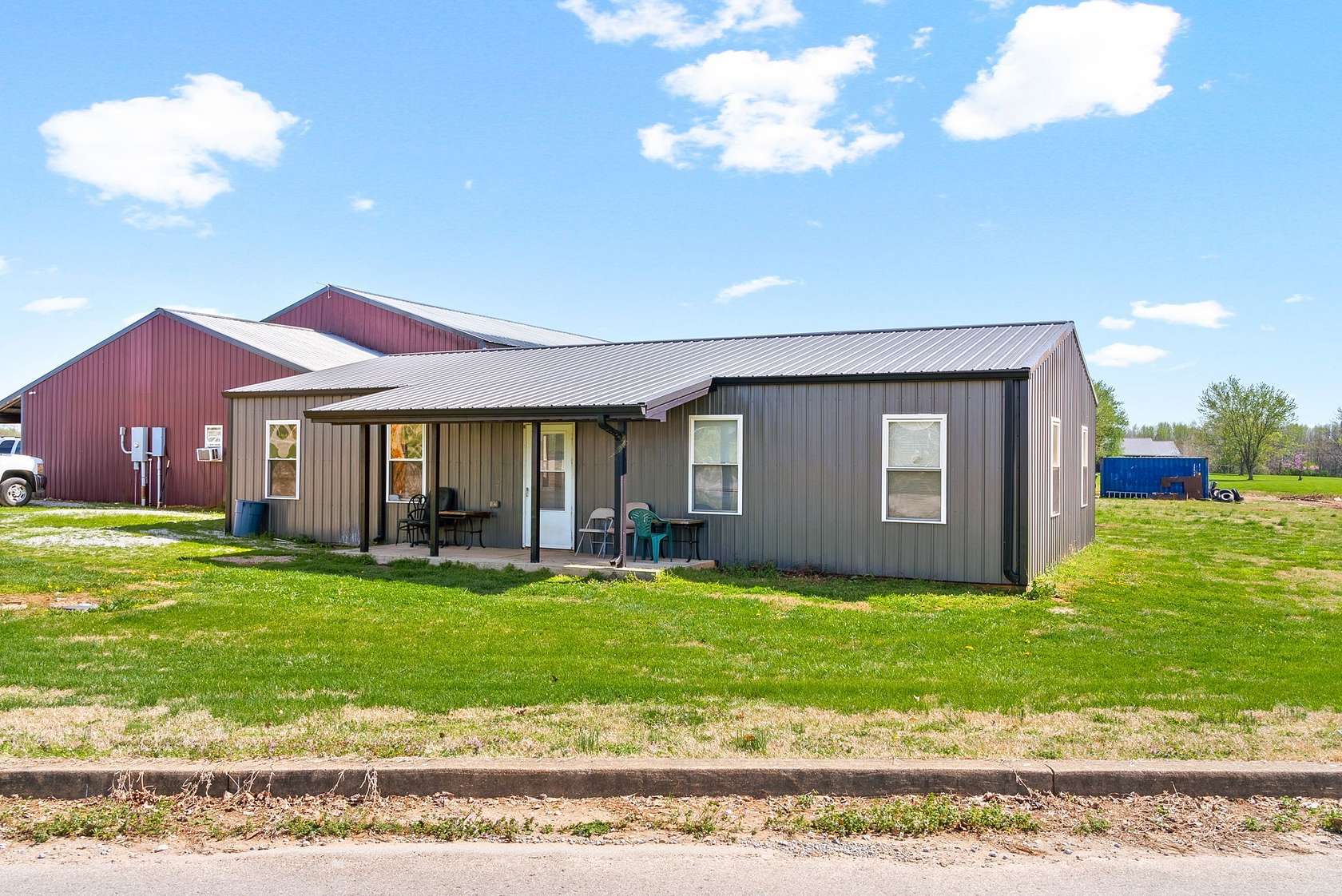 3 Acres of Land with Home for Sale in Guthrie, Kentucky