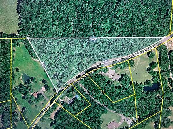 4.8 Acres of Residential Land for Sale in Big Sandy, Tennessee