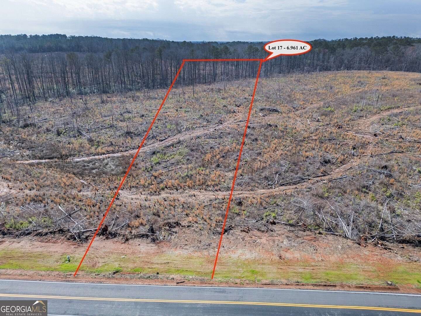 7 Acres of Land for Sale in Jackson, Georgia