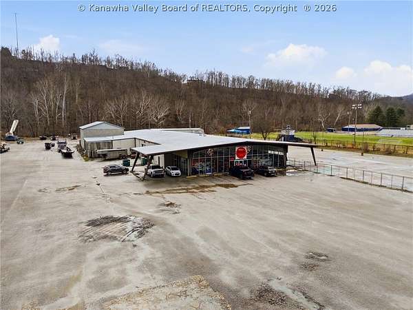 6 Acres of Commercial Land for Sale in Elkview, West Virginia