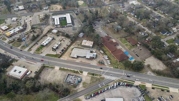 1.83 Acres of Improved Commercial Land for Sale in Lufkin, Texas