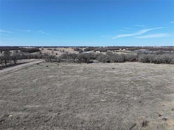 25 Acres of Land for Sale in Wynnewood, Oklahoma
