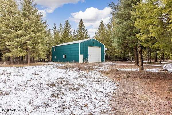 10 Acres of Recreational Land with Home for Sale in Priest River, Idaho