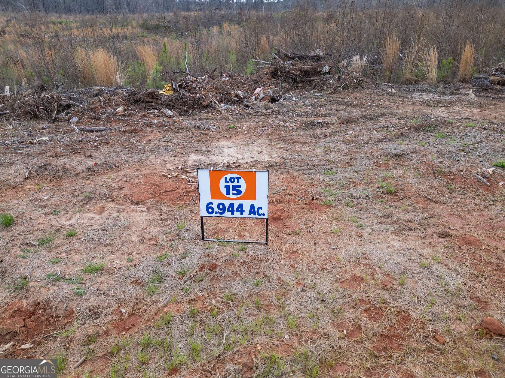 7 Acres of Land for Sale in Jackson, Georgia