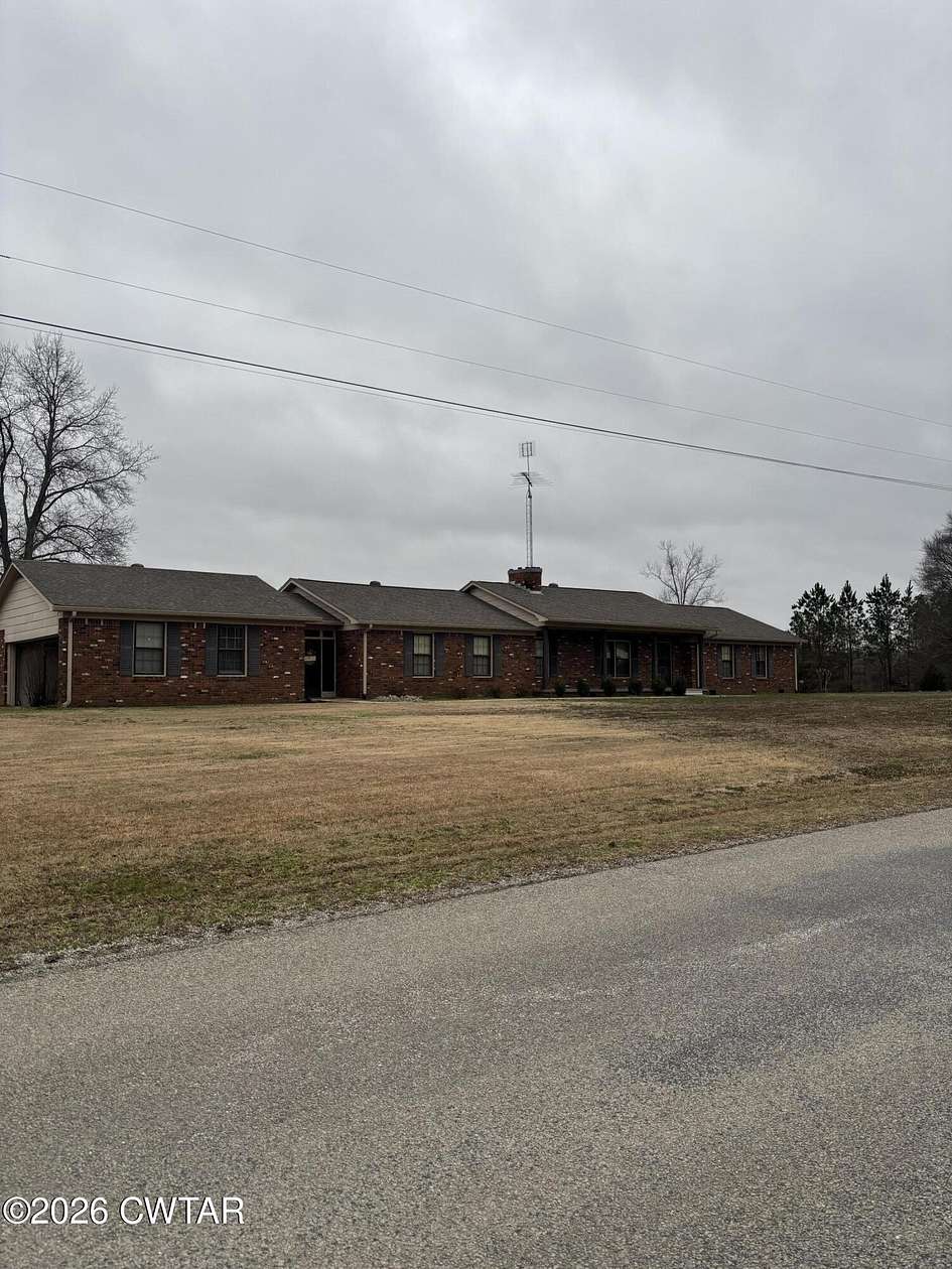 5 Acres of Land with Home for Lease in Pinson, Tennessee