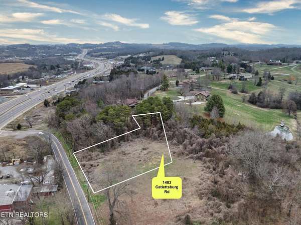 1 Acre of Commercial Land for Sale in Sevierville, Tennessee