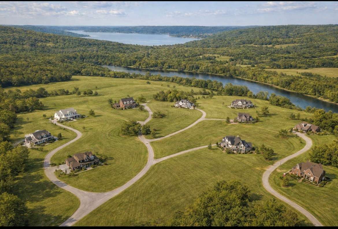 5.15 Acres of Residential Land for Sale in Smithville, Tennessee