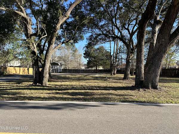 0.4 Acres of Residential Land for Sale in Biloxi, Mississippi