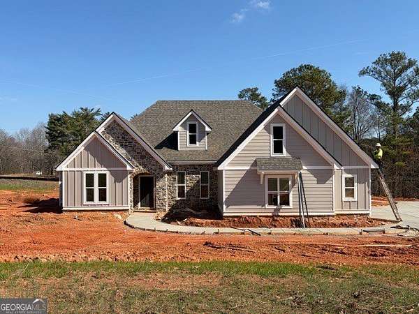 4 Acres of Land with Home for Sale in Carrollton, Georgia