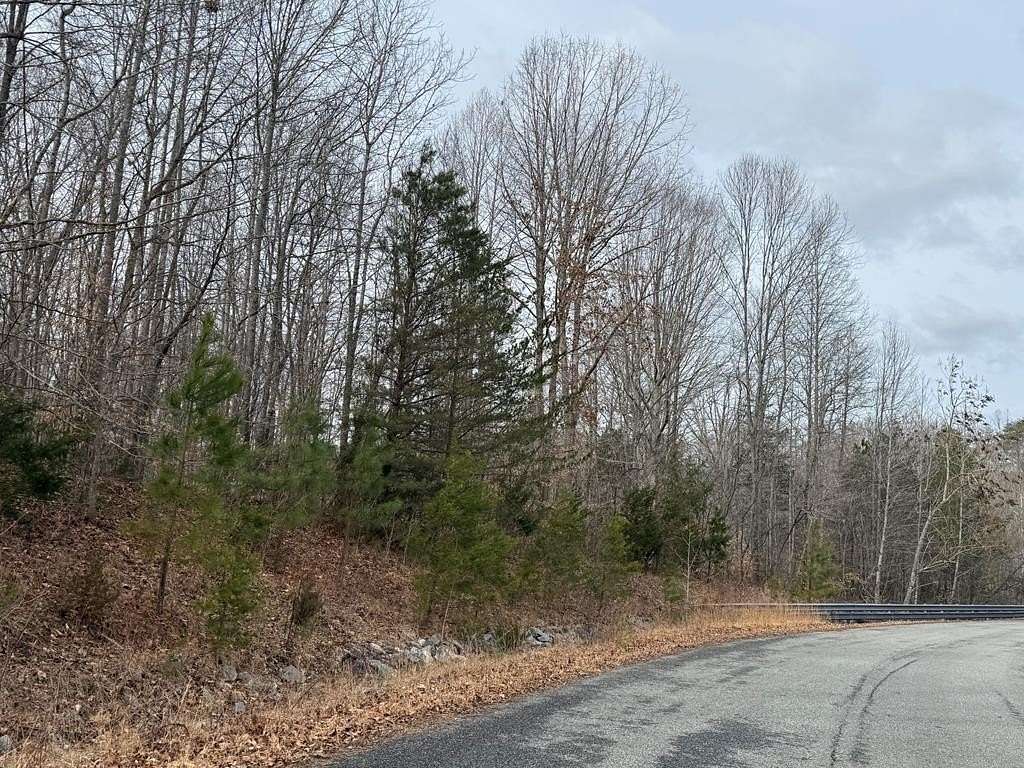 2.86 Acres of Residential Land for Sale in Pamplin City, Virginia