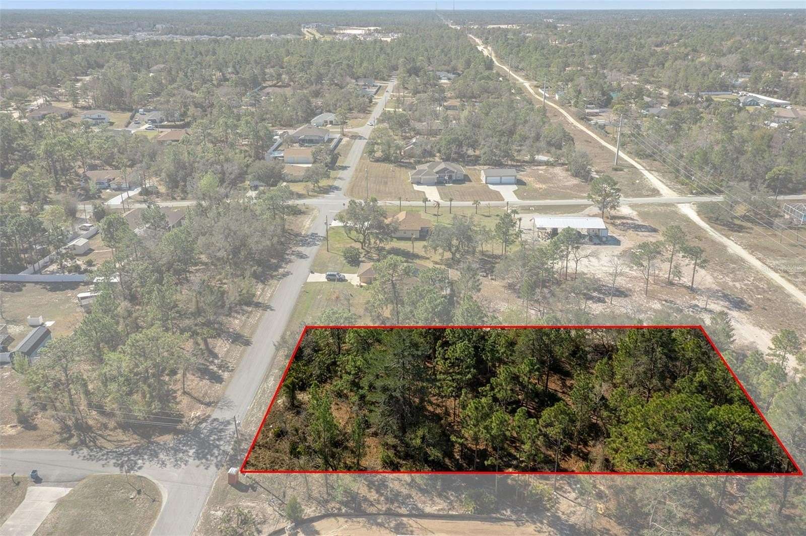 1 Acre of Residential Land for Sale in Weeki Wachee, Florida